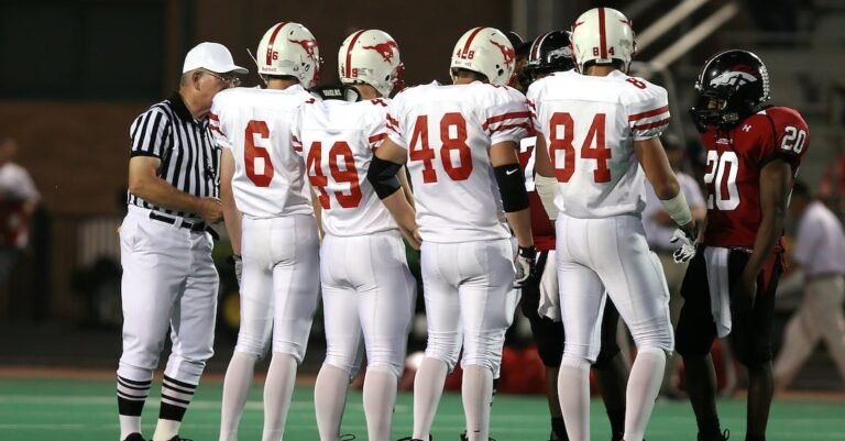 Want To Learn More About Football? Now’s Your Chance!